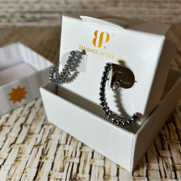 🐾 This Is Your Sign 🐾 - Picture 3 of 7